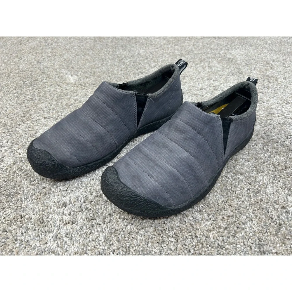 KEEN Howser II Mens 8.5 Grey Quilted Nylon Fleece Lined Slip On Shoes Sneakers